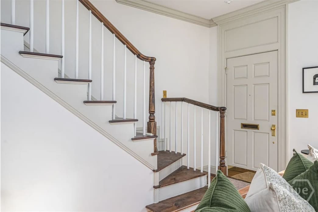110 W Taylor Street, photo 5