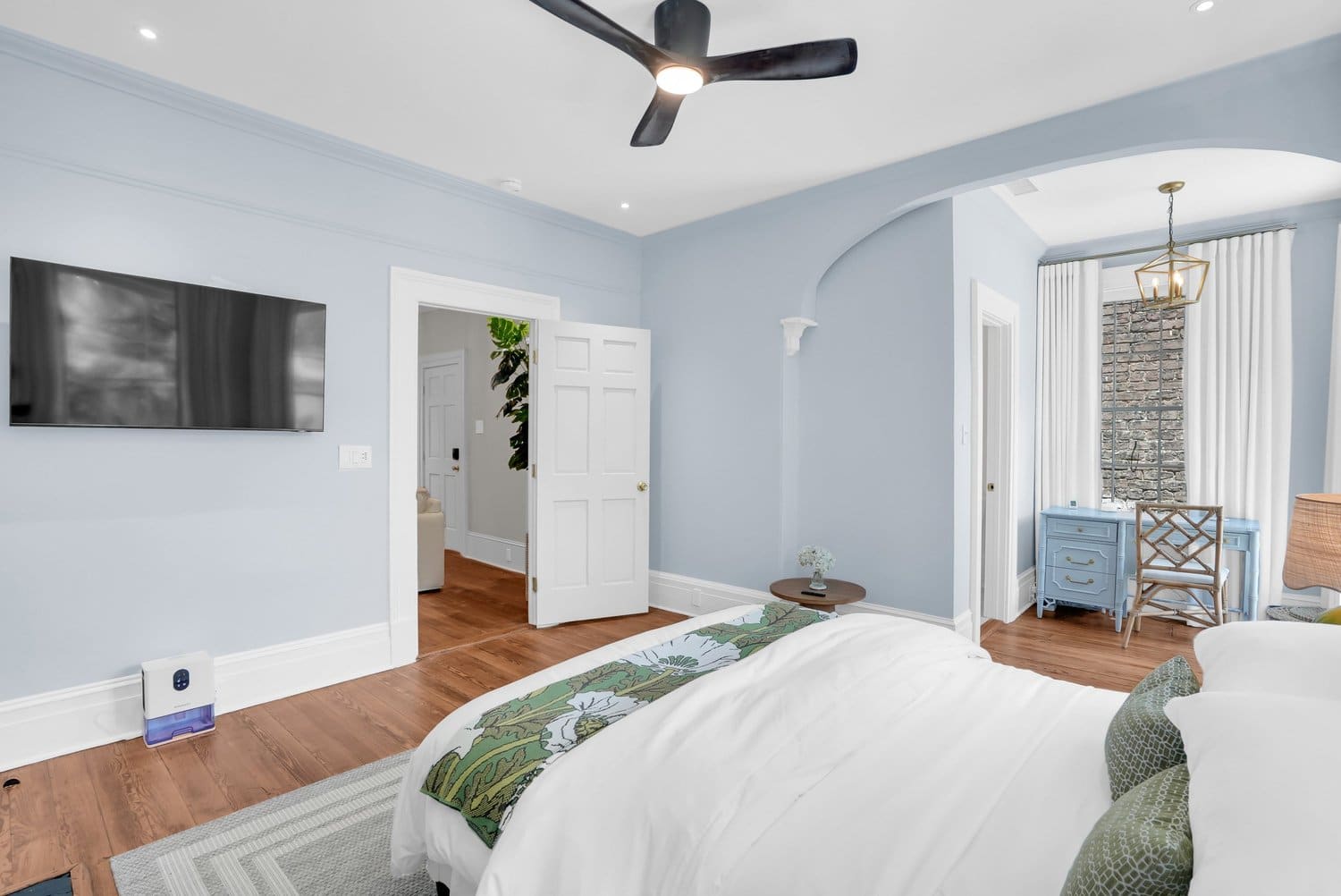 708 Barnard Street, photo 7